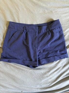 Papaya Women’s Cuffed Shorts in Deep Blue